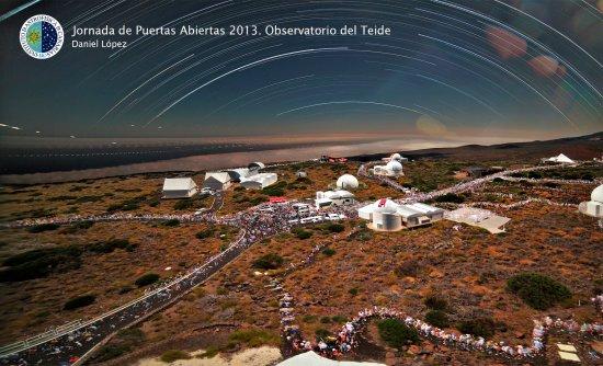 Montage of almost 2000 individual photos taken at 35-second intervals, from Friday night, 21 June, until sunset on Saturday, 22 June, during the Open Days at the Teide Observatory. The images were taken with a wide-angle camera mounted on the GREGOR Solar