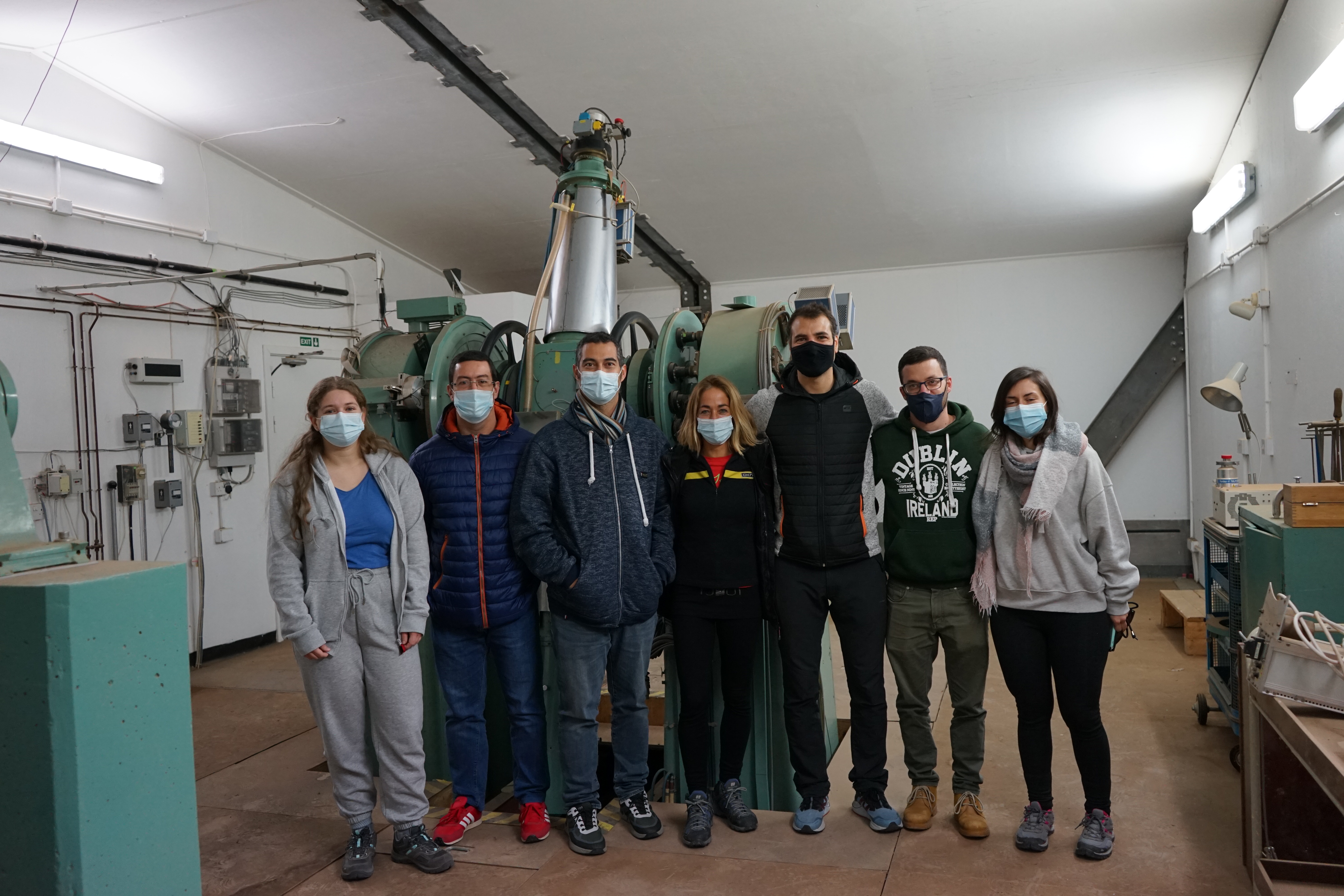 Equipo NRT en el Telescopio Meridiano de Carlsberg