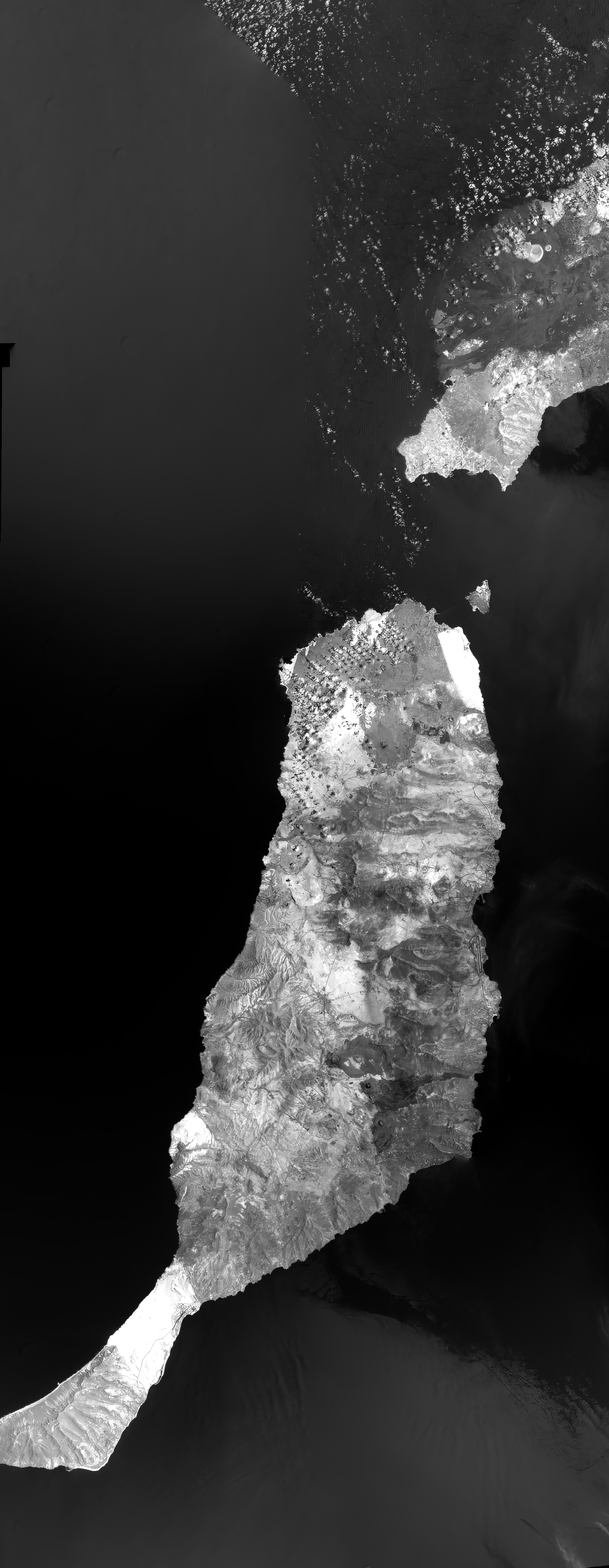 Imagen de Fuerteventura y Lanzarote tomada por DRAGO-2 desde el espacio.
