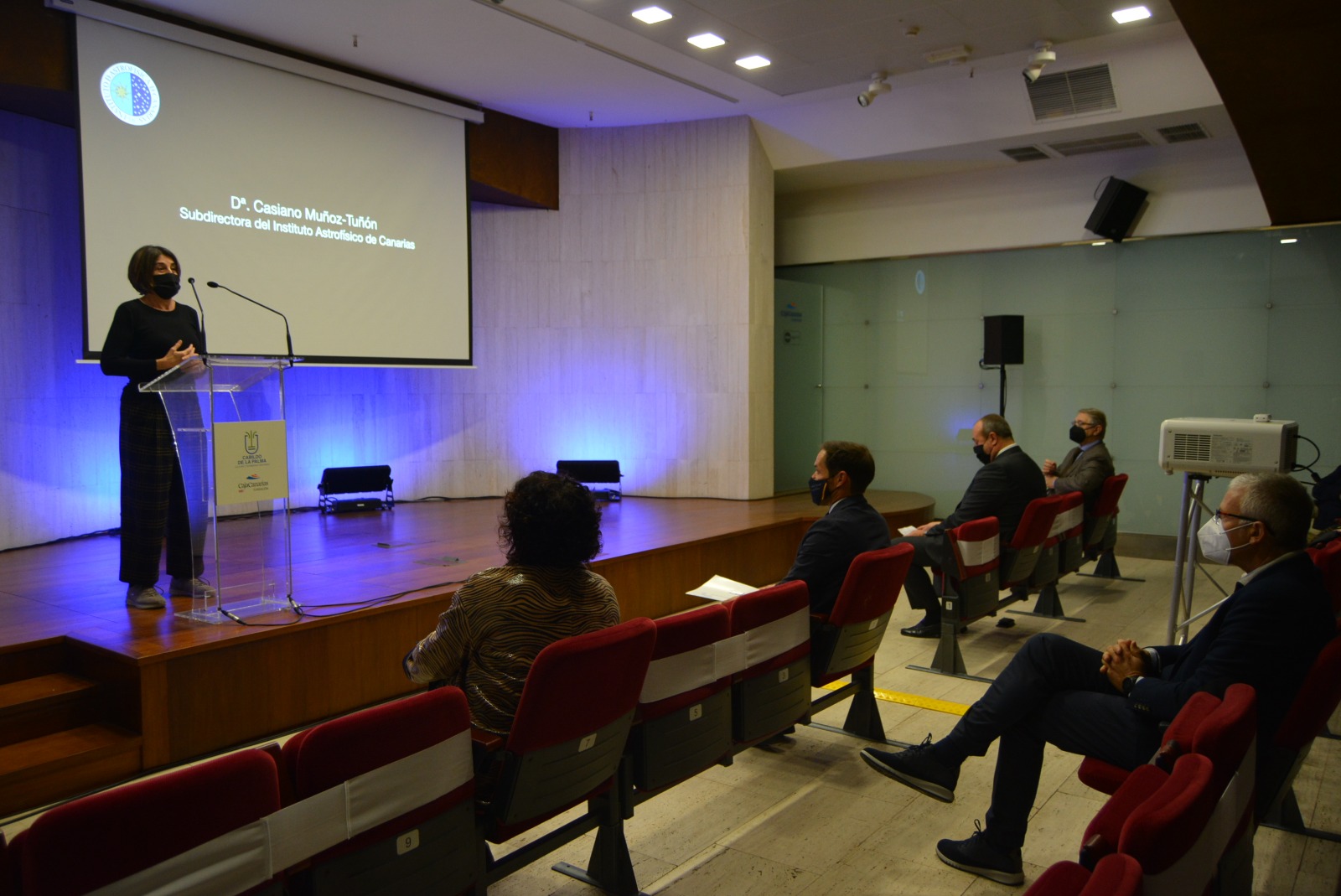 Casiana Muñoz en la presentación de la grabación de la Sinfónica de Tenerife