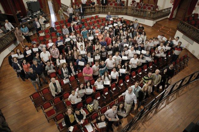 Estudiantes de La Palma miden la oscuridad nocturna de la Isla