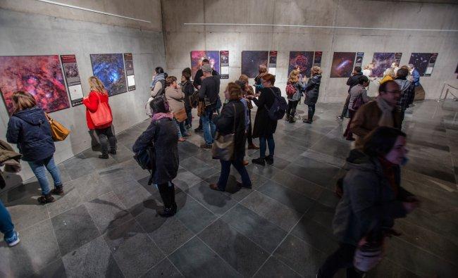 Inaugurada la exposición “100 Lunas cuadradas” en el Museo de la Ciencia y el Cosmos