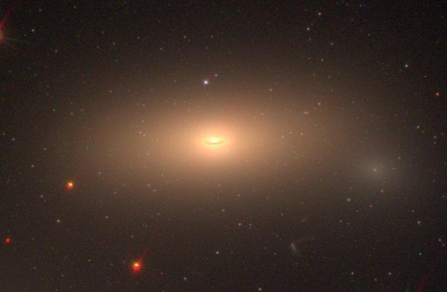 Descubren una galaxia intacta desde el comienzo del Universo