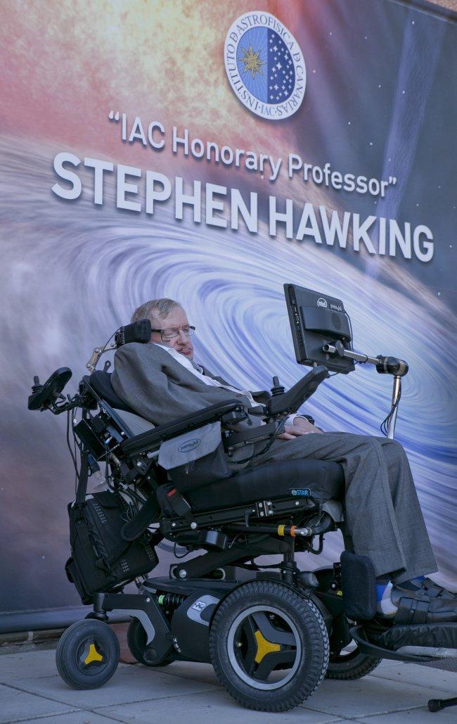 IN MEMORIAM: STEPHEN HAWKING