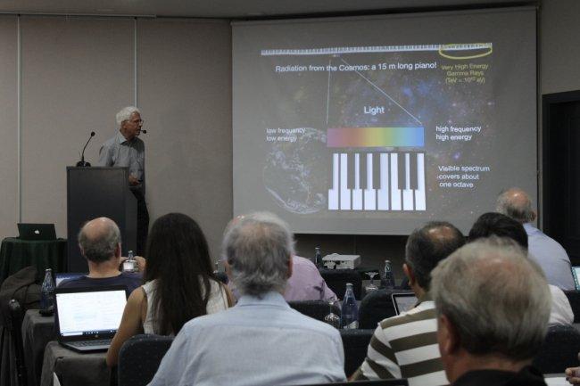 Fronteras de la Física de Astropartículas