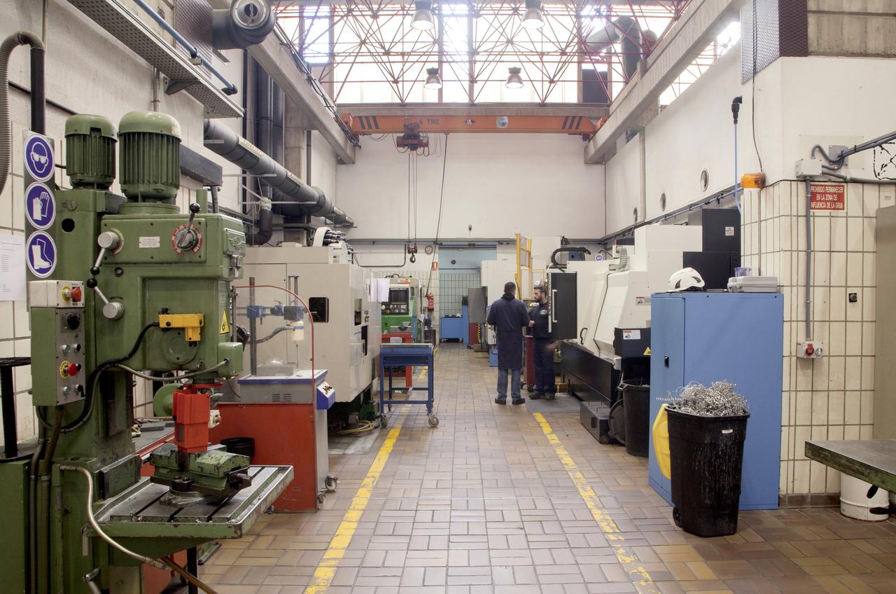 View of the mechanics workshop