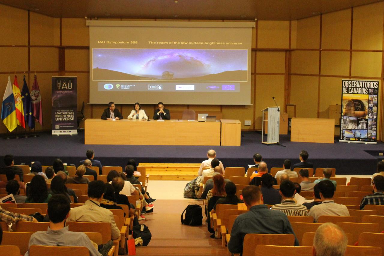 Image of the opening of the IAU Symposium 355 in the Aulario de Campus Guajara, of the University of La Laguna