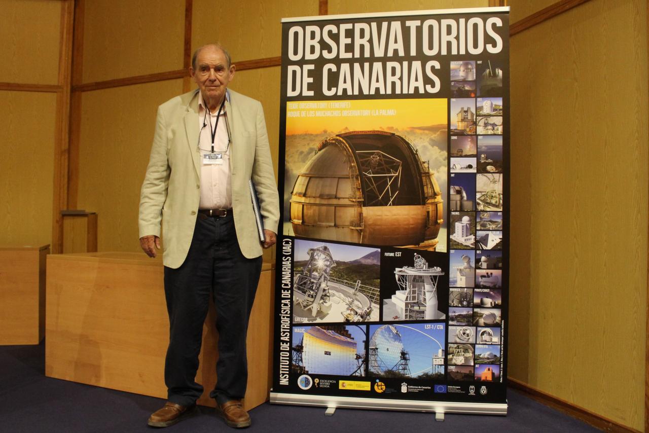 Michael Disney en el IAU Symposium 355, en la Universidad de La Laguna.