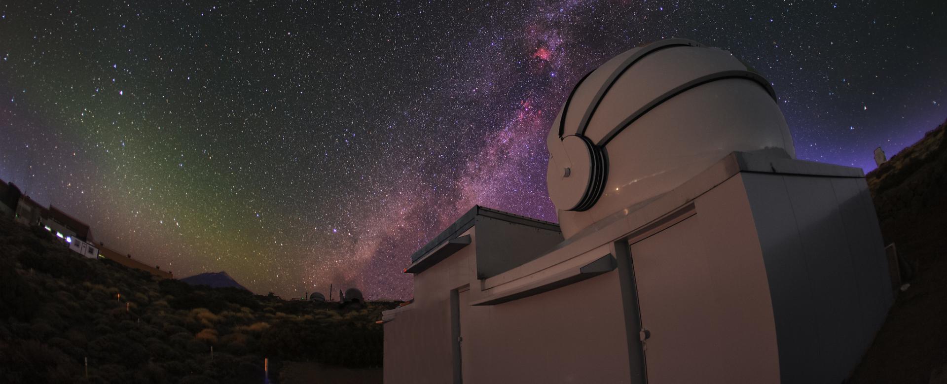 Two-meter Twin Telescope (TTT) operado por Light Bridges en el Observatorio del Teide (Instituto de Astrofísica de Canarias). / J.C. Casado Two-meter Twin Telescope (TTT) operado por Light Bridges en el Observatorio del Teide (Instituto de Astrofísica de Canarias). / J.C. Casado