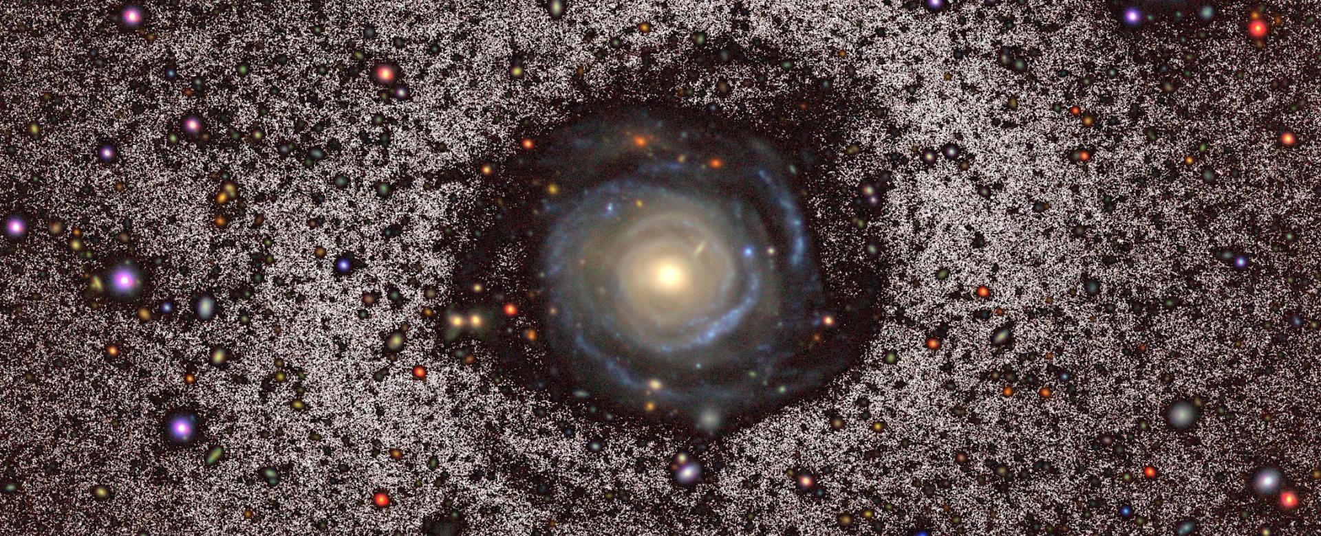 Deep optical image of the giant galaxy Malin 2 Deep optical image of the giant galaxy Malin 2