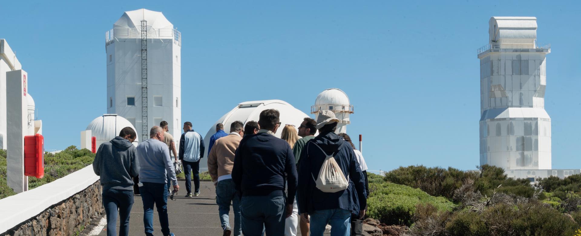 Staff from the Tenerife II - El Rosario penitentiary centre visit the Teide Observatory