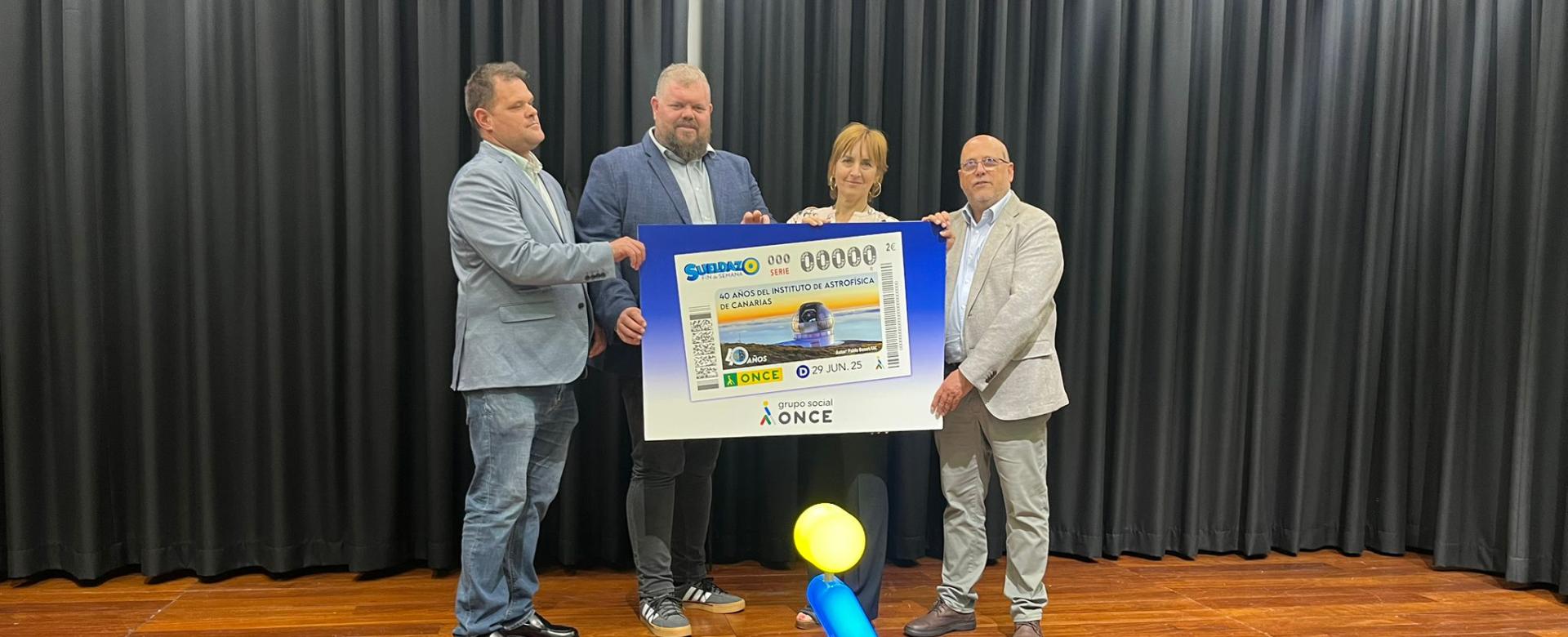 Presentation of the coupon dedicated to the 40th anniversary of the IAC Presentation of the coupon dedicated to the 40th anniversary of the IAC