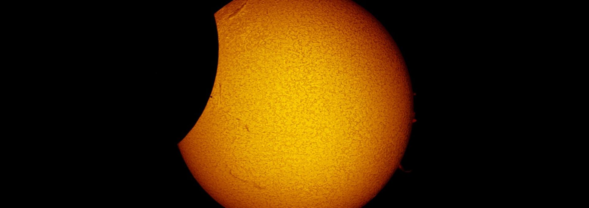 Eclipse parcial de Sol de 2015 desde Granadilla (Tenerife). Daniel López / IAC.