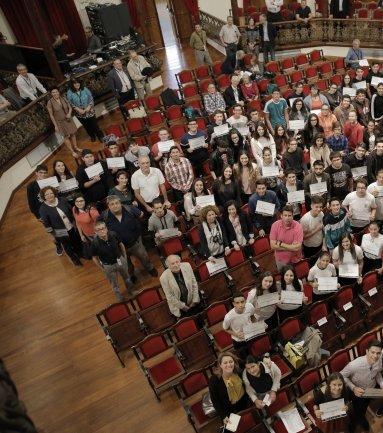 Estudiantes de La Palma miden la oscuridad nocturna de la Isla