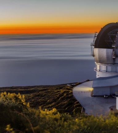 GTC estudia el origen del neutrino detectado en el “Cubo de Hielo” en el Polo Sur