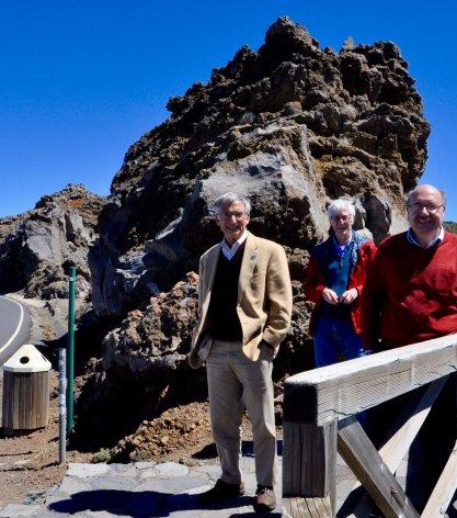 Representantes del TMT visitan el IAC y sus observatorios