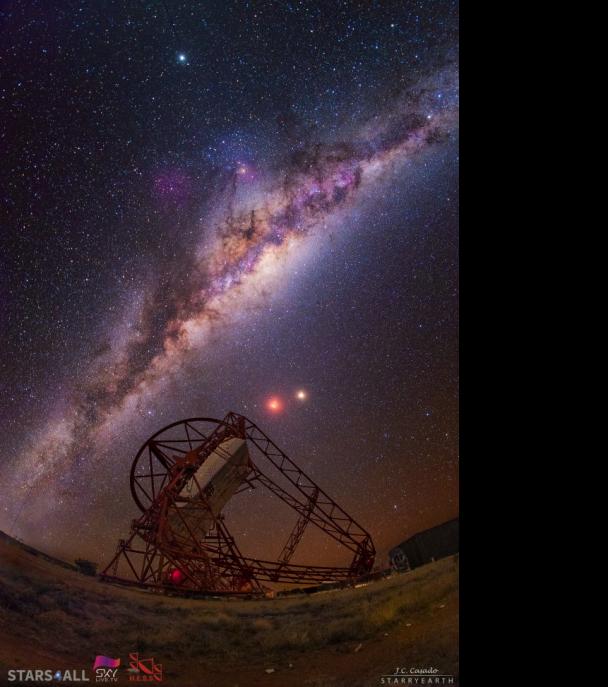 Primeras imágenes y secuencias de la Luna Roja desde Namibia y Tenerife