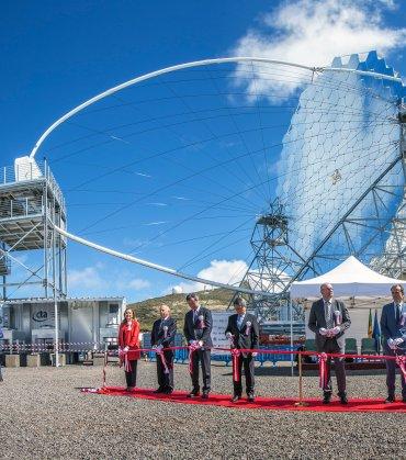 LST1: a new telescope that shines in the summit of La Palma