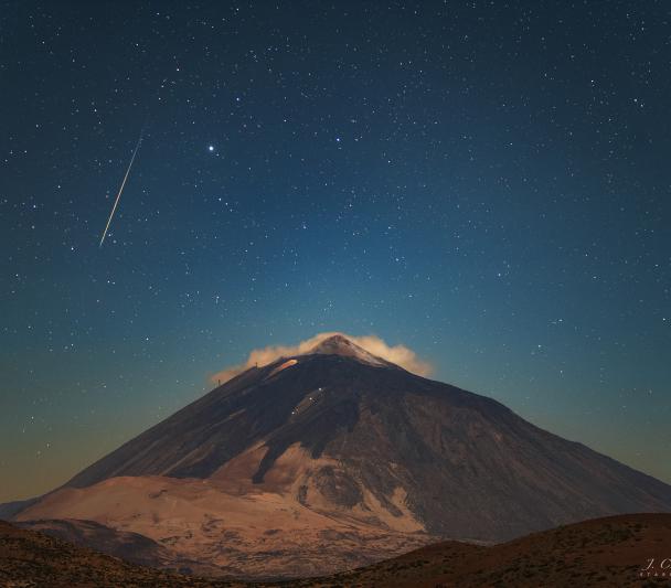 Meteoro sobre el Teide