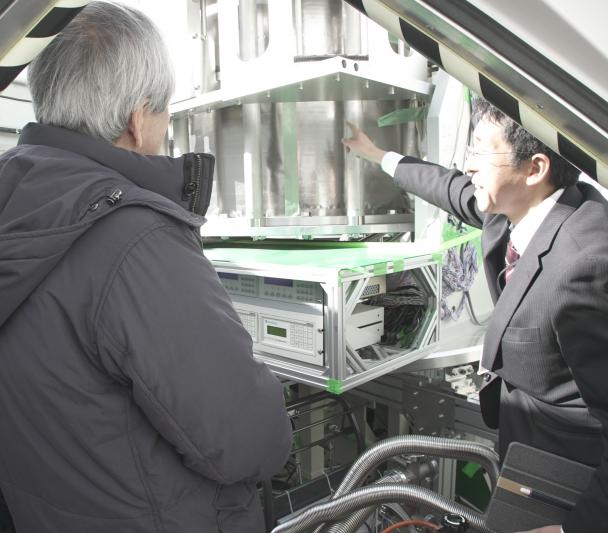 El embajador de Japón, en el Experimento Ground-Bird en el Observatorio del Teide