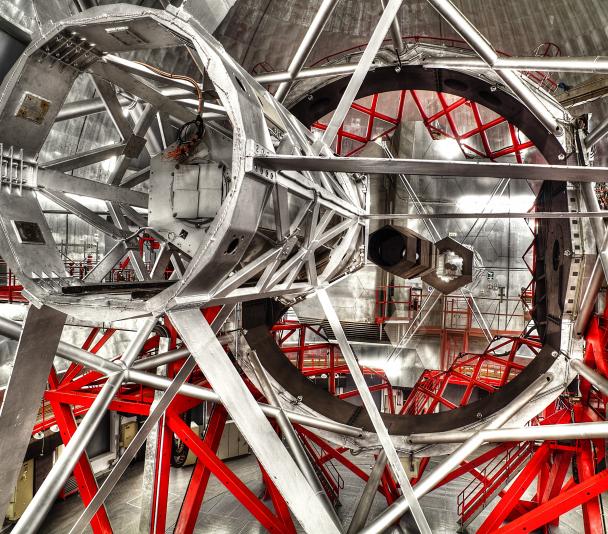 Interior del Gran Telescopio de Canarias
