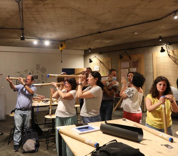 Profesores durante uno de los talleres en el MCC