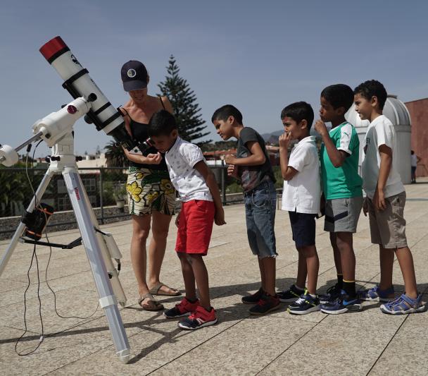 Actividades con niños y niñas saharauis en el MCC y el IAC