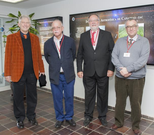 De izquierda a derecha: Campbell Warden, Leif Edvinsson, Günter Koch y Rodrigo Trujillo