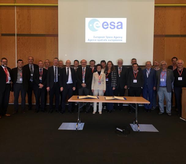 Members of the CCI and ESA personnel, in Noordwijk (Netherlands) 