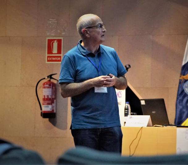 Luis Fernando Rodríguez, ingeniero del área de instrumentación del IAC