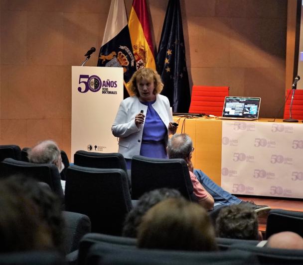 Rosa González, researcher at the Instituto de Astrofísica de Andalucía (IAA-CSIC).