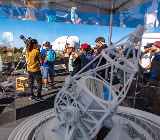 Jornada de Puertas Abiertas 2023 - maqueta del European Solar Telescope Jornada de Puertas Abiertas 2023 - maqueta del European Solar Telescope