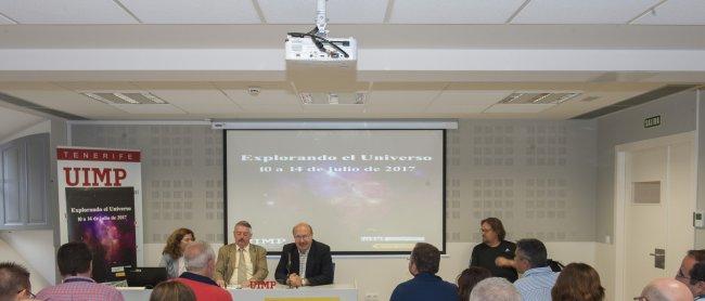 Participantes en el curso“Explorando el Universo", curso de Astronomía para profesorado de Secundaria, organizado en Tenerife por el IAC, el INTEF y la UIMP . Foto: Miguel Briganti (IAC)