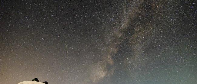 El telescopio robótico MASTER-IAC en el Observatorio del Teide (Izaña, Tenerife), utilizado en la observación de rayos gamma GRB160625B. Crédito: Daniel Padrón/IAC.