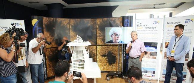 Presentación de la maqueta del Telescopio Solar Europeo en el Museo Elder de Las Palmas