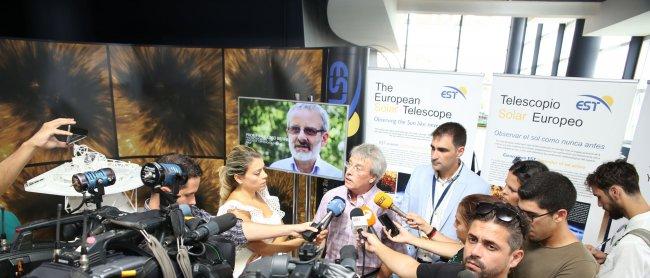 Presentación de la maqueta del Telescopio Solar Europeo en el Museo Elder de Las Palmas