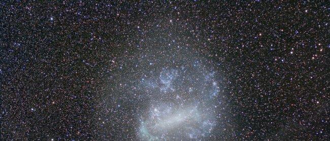Imagen de la Gran Nube de Magallanes. APOD 9 de abril de 2008. Crédito: Yuri Beletsky (ESO) 