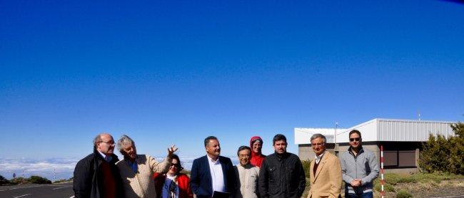 Representatives of the TMT visit the IAC and its observatories