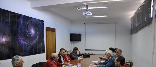 Representatives of the TMT visit the IAC and its observatories