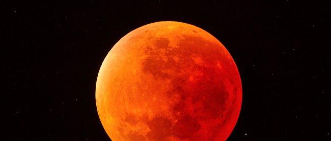 Total Lunar Eclipse