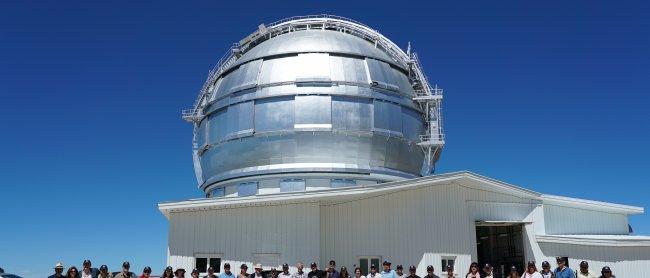 Estrellas de la literatura ‘tocan el cielo’ en el Observatorio de La Palma