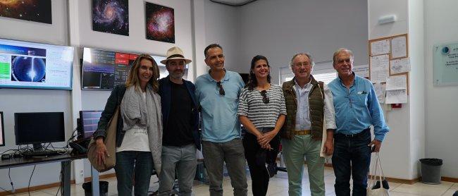 Estrellas de la literatura ‘tocan el cielo’ en el Observatorio de La Palma