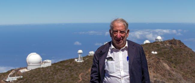 Stars from the world of literature “touch the sky” at the La Palma Observatory