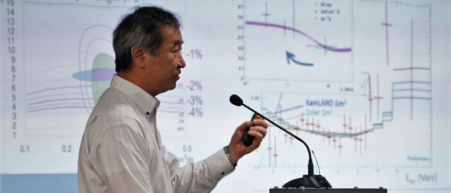 Takaaki Kajita, premio nobel de Física en 2015, durante su intervención en el simposio "Frontiers of Astroparticle Physics" en La Palma. Crédito: Iván Jiménez (IAC).