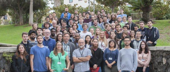 Group photograph of the Thirtieth Canary Islands Winter School of Astrophysics at the University of La Laguna. Credit: Miguel Briganti (SMM, IAC).