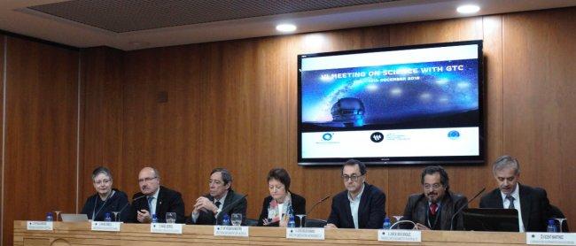 VI Meeting on Science with GTC opening conference. From left to right: María Rosa Zapatero, Rafael Rebolo, Rafael Rodrigo, María Vicenta Mestre, José Carlos Guirado, José de Jesús González and Vicent Martínez. Credut: Silvia Granja (IAC).