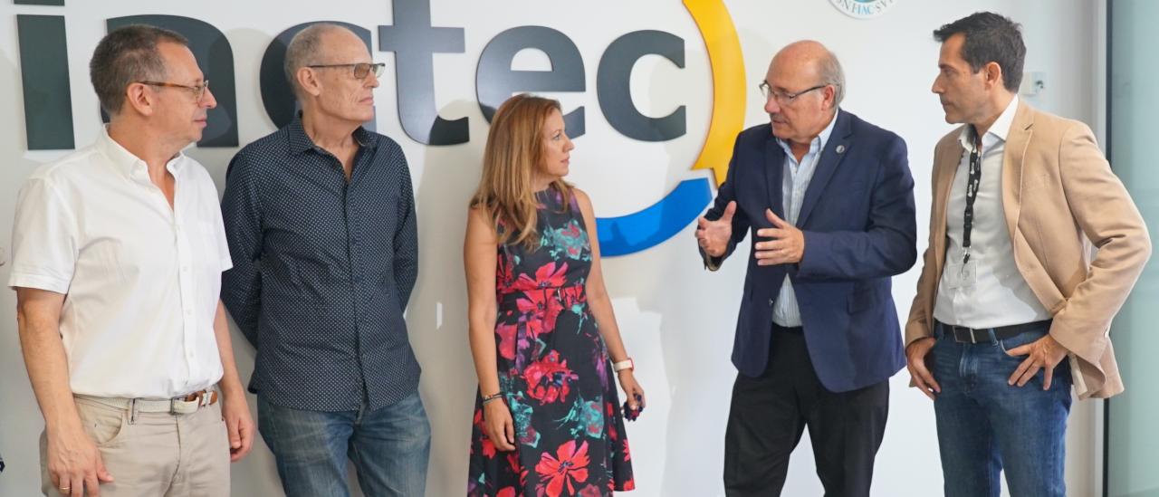 Representantes del IAC y el Cabildo de Tenerife en IACTEC