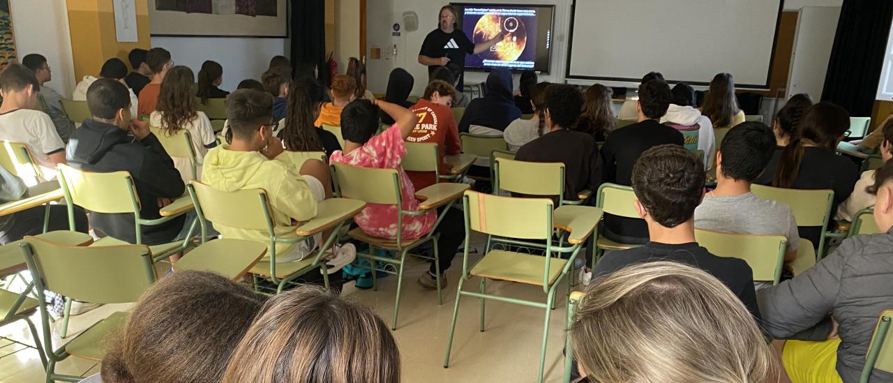 Attendees at the talk "The history of the Universe in 24 hours" at IES Santa Úrsula