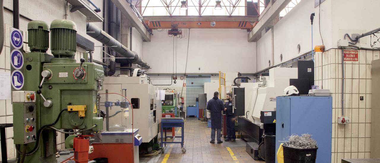 View of the mechanics workshop