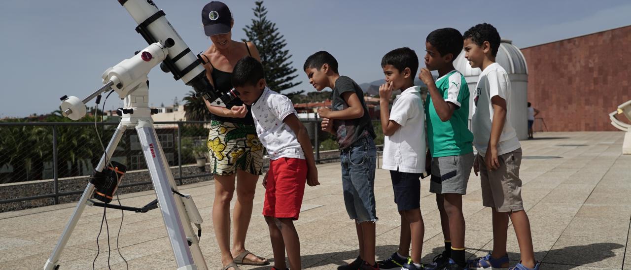 Actividades con niños y niñas saharauis en el MCC y el IAC